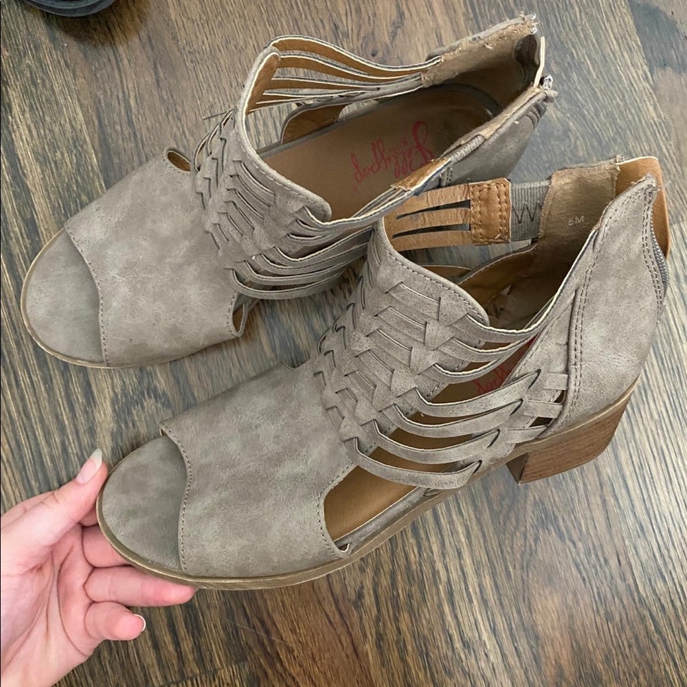 Shoes
